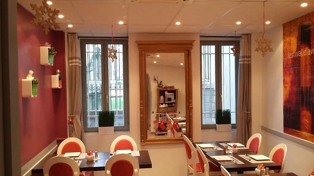 Hôtel Les Corps Saints Avignon